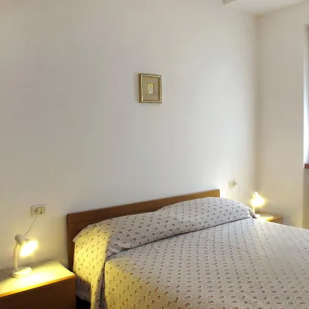 Apartment Agli Ulivi Brenzone sul Garda